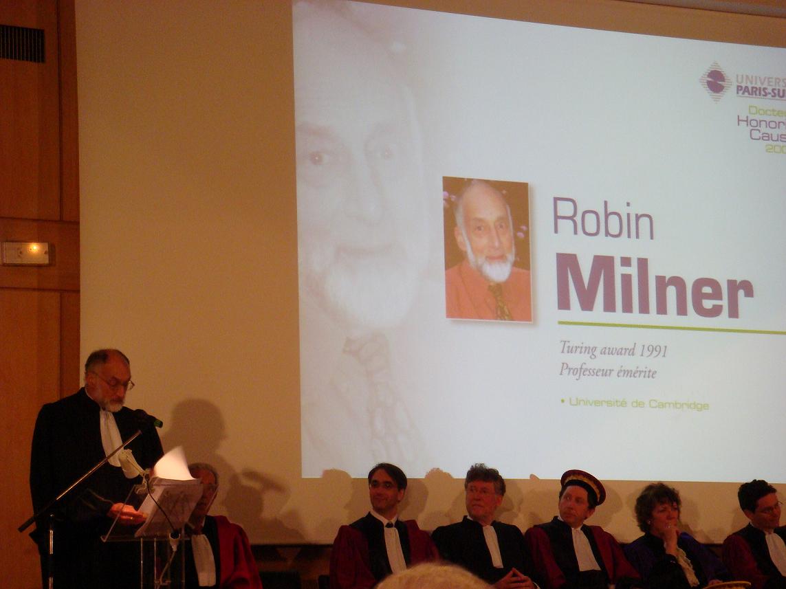 Phot de Robin milner lors de la cérémonie